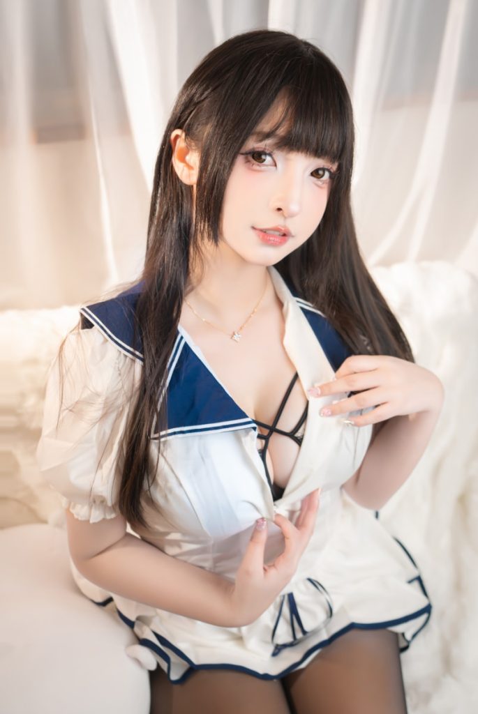 神楽坂真冬 – NO.208 柔光水滑 [75P2V-598MB]-喵咪社